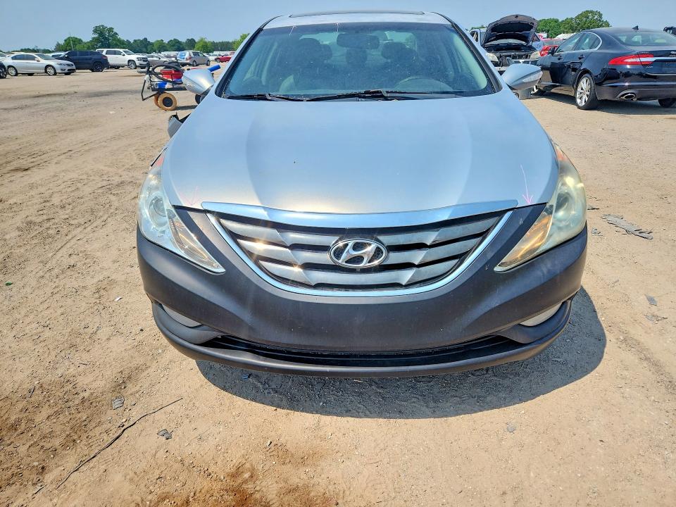 2011 Hyundai Sonata მანქანა იყიდება აუქციონზე, vin: 5NPEC4AC1BH028392, აუქციონის ნომერი: 50613856