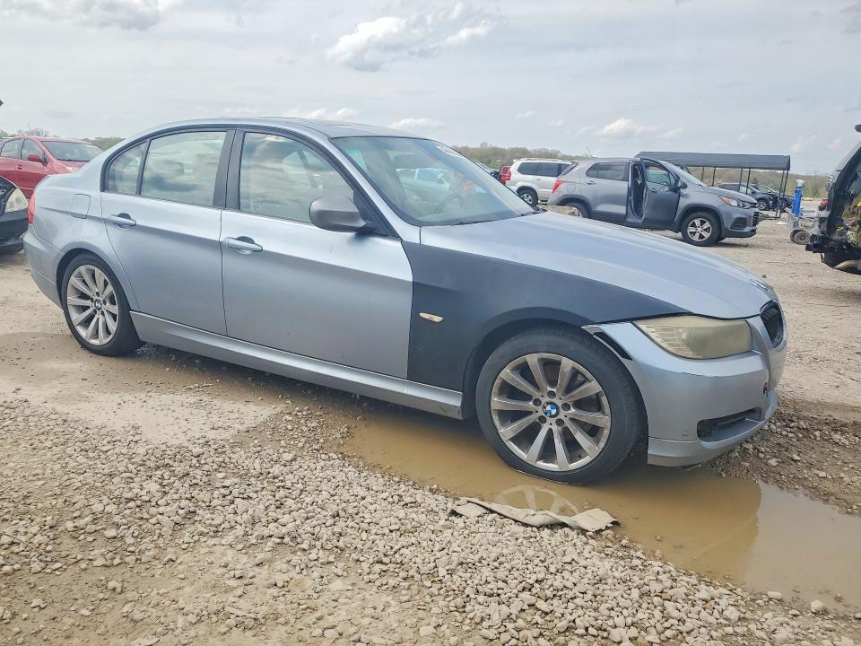 49468536 :رقم المزاد ، WBAPH7C5XBE850857 vin ، 2011 Bmw 328 مزاد بيع