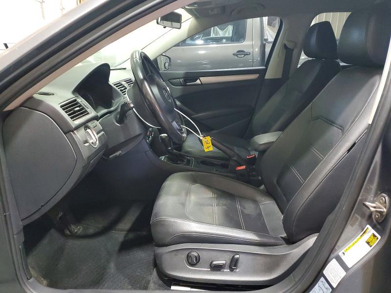 Продажа на аукционе авто 2015 Volkswagen Passat, vin: 1VWAT7A32FC105091, номер лота: 50889146