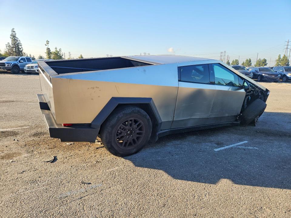 Продаж на аукціоні авто 2025 Tesla Cybertruck, vin: 7G2CEHEE9SA062500, номер лоту: 50600986