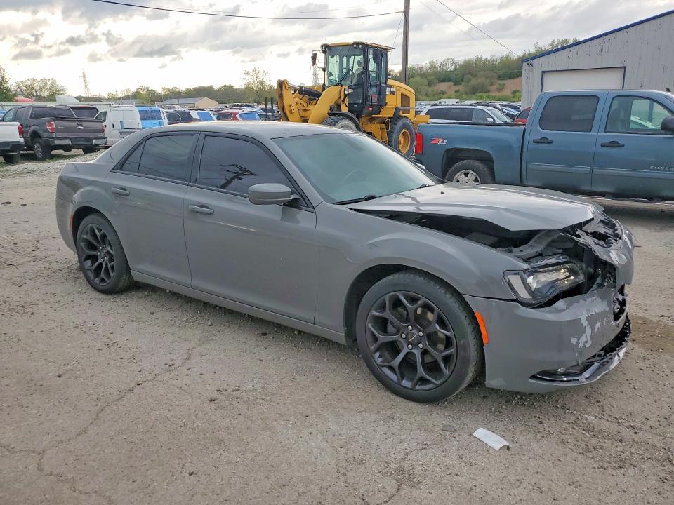 Aukcja sprzedaży 2019 Chrysler 300, vin: 2C3CCABG8KH654154, numer aukcji: 51876006