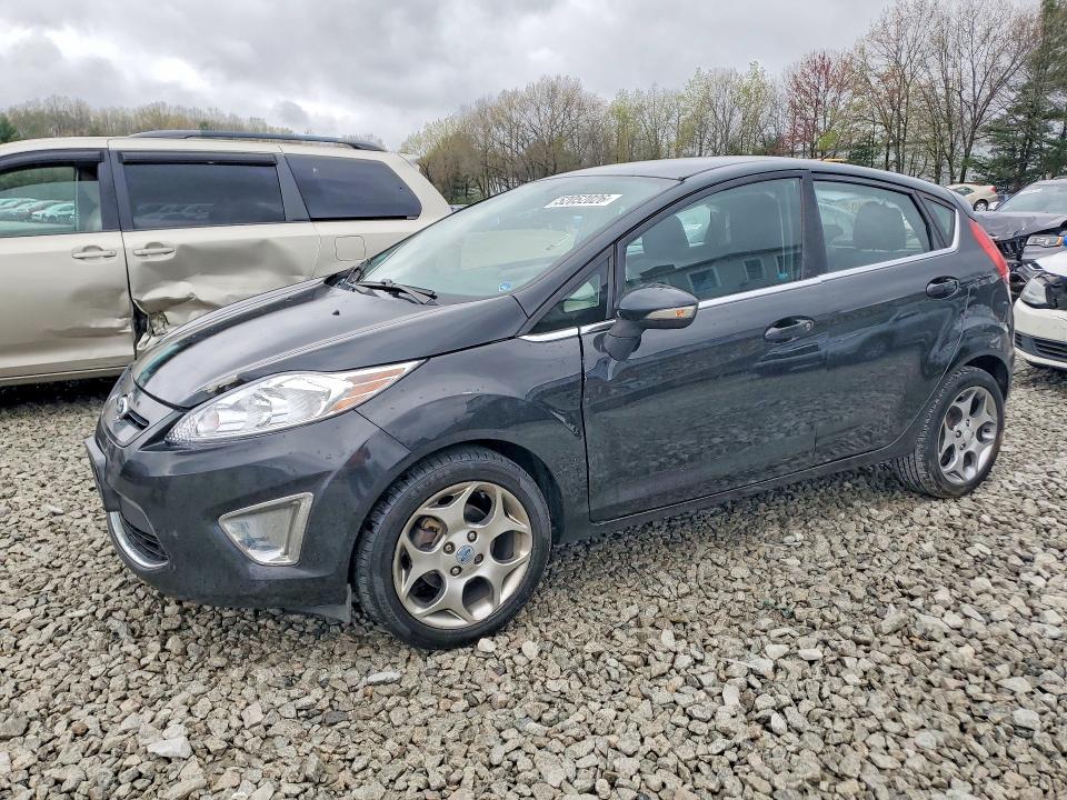 52052026 :رقم المزاد ، 3FADP4FJ5BM124260 vin ، 2011 Ford Fiesta مزاد بيع