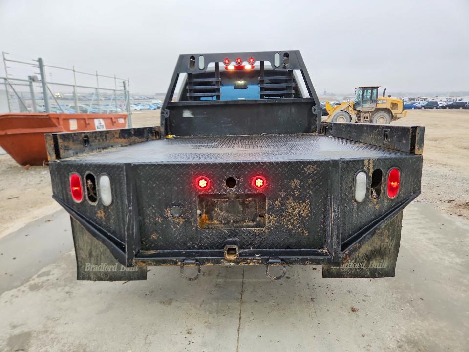 48451926 :رقم المزاد ، 1GCNKPEA5BF170297 vin ، 2011 Chevrolet Silverado مزاد بيع
