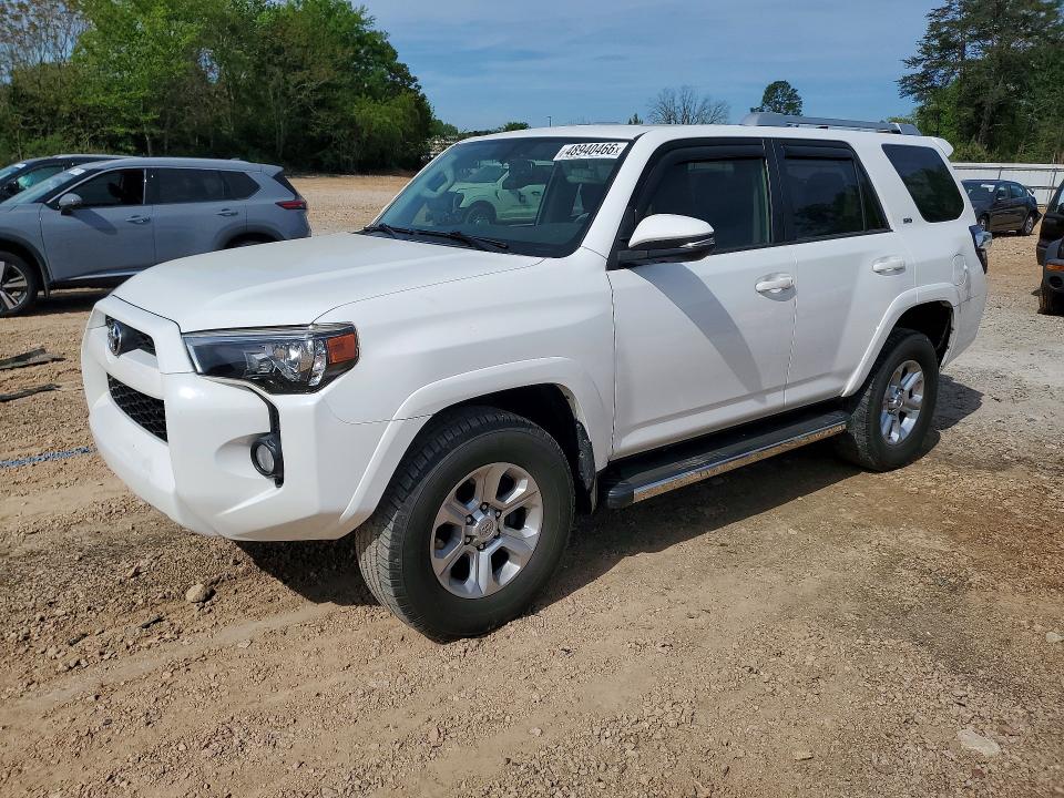 48940466 :رقم المزاد ، JTEBU5JR1J5532526 vin ، 2018 Toyota 4runner مزاد بيع