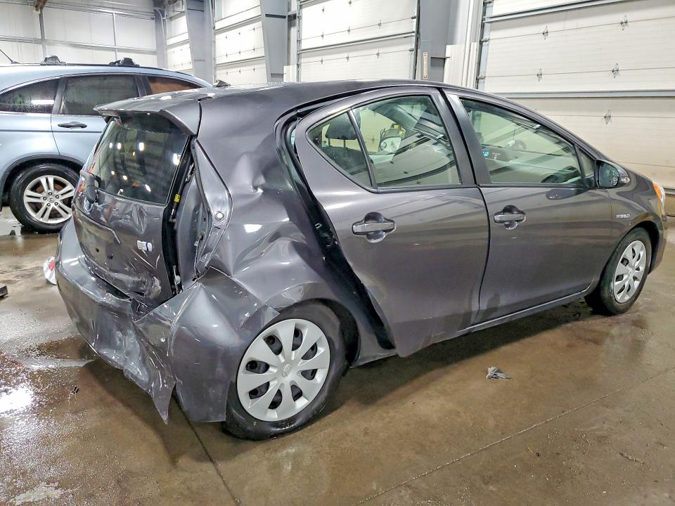 2014 Toyota Prius C მანქანა იყიდება აუქციონზე, vin: JTDKDTB38E1076539, აუქციონის ნომერი: 51027116