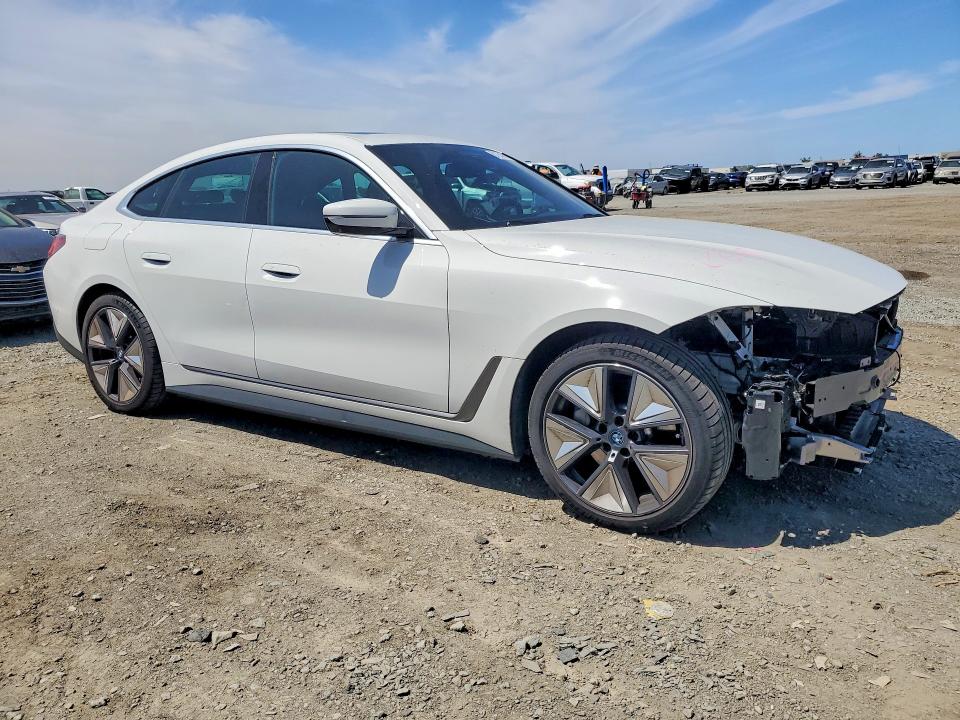 51264636 :رقم المزاد ، WBY43AW04RFR69931 vin ، 2024 Bmw I4 مزاد بيع