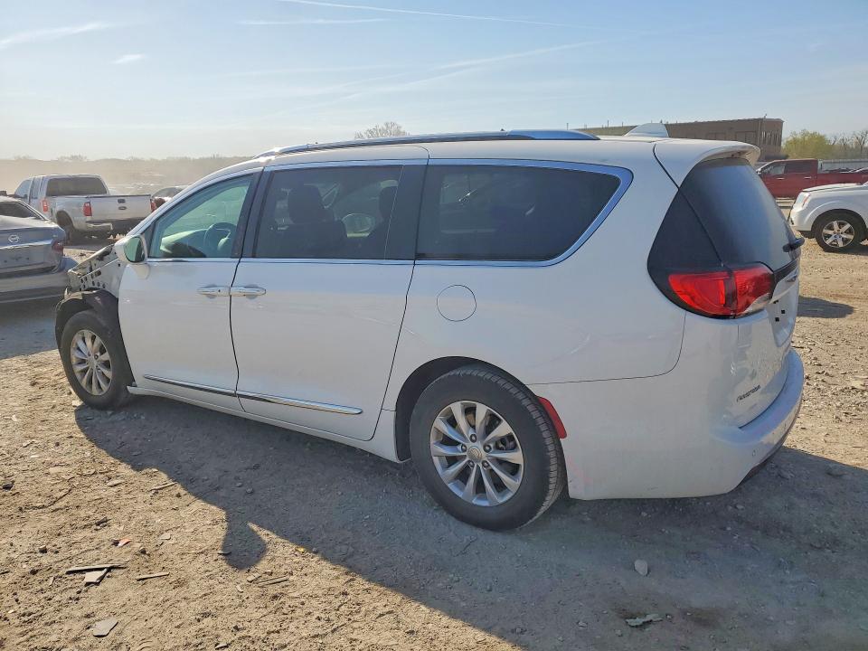 2019 Chrysler Pacifica მანქანა იყიდება აუქციონზე, vin: 2C4RC1BG4KR680766, აუქციონის ნომერი: 49020166