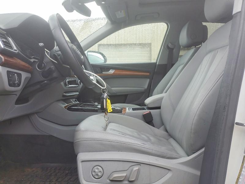 50477416 :رقم المزاد ، WA1AAAFY2M2052786 vin ، 2021 Audi Q5 مزاد بيع