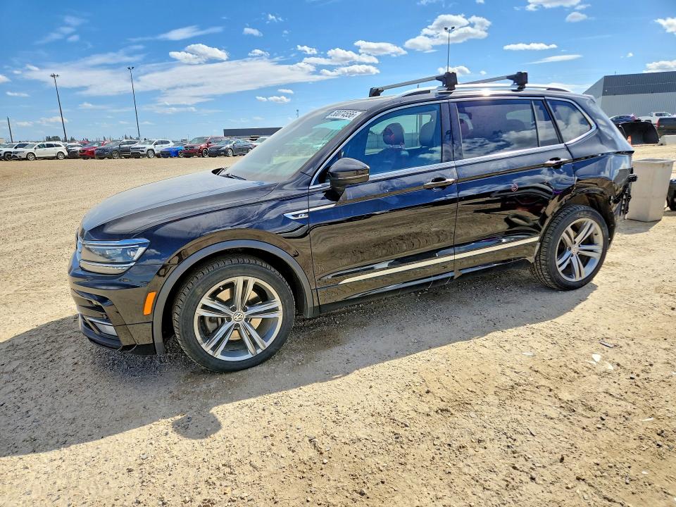 50074556 :رقم المزاد ، 3VV4B7AX5JM211856 vin ، 2018 Volkswagen Tiguan مزاد بيع