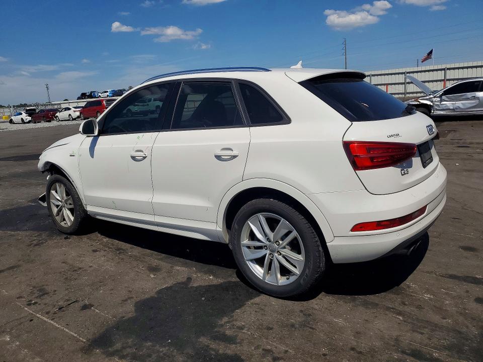 50116306 :رقم المزاد ، WA1BCCFS6JR030041 vin ، 2018 Audi Q3 مزاد بيع