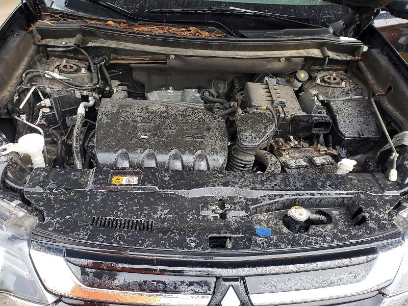 Продажа на аукционе авто 2018 Mitsubishi Outlander, vin: JA4AZ3A31JZ019166, номер лота: 51367746