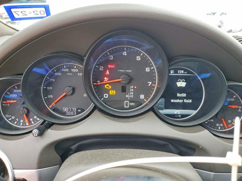 50497216 :رقم المزاد ، WP1AA2A26JKA02367 vin ، 2018 Porsche Cayenne مزاد بيع