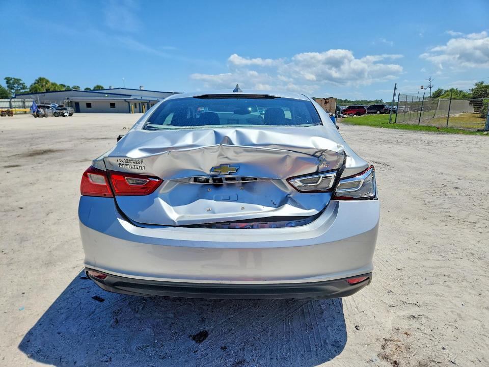 Продаж на аукціоні авто 2018 Chevrolet Malibu, vin: 1G1ZD5ST6JF139864, номер лоту: 51762786