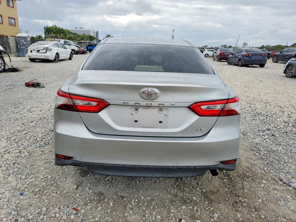 Продаж на аукціоні авто 2018 Toyota Camry, vin: JTNB11HK1J3047051, номер лоту: 50906036