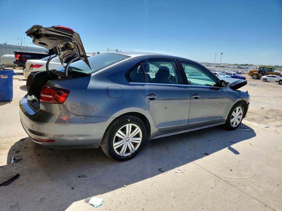 2017 Volkswagen Jetta მანქანა იყიდება აუქციონზე, vin: 3VW2B7AJ0HM290118, აუქციონის ნომერი: 52404336