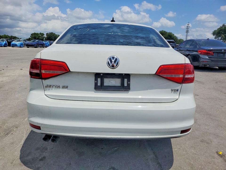 Auction sale of the 2015 Volkswagen Jetta, vin: 3VWLA7AJ2FM306209, lot number: 51332206