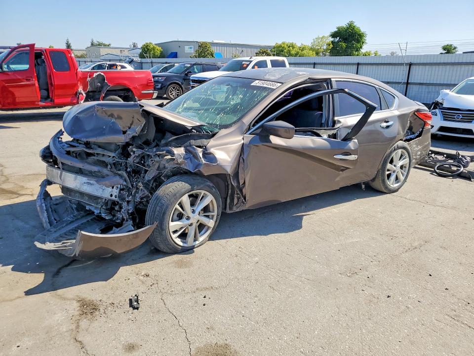 Продажа на аукционе авто 2013 Nissan Altima, vin: 1N4AL3AP0DN437021, номер лота: 51904666