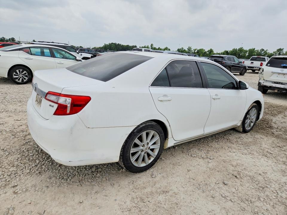 51807496 :رقم المزاد ، 4T4BF1FK4CR217877 vin ، 2012 Toyota Camry مزاد بيع