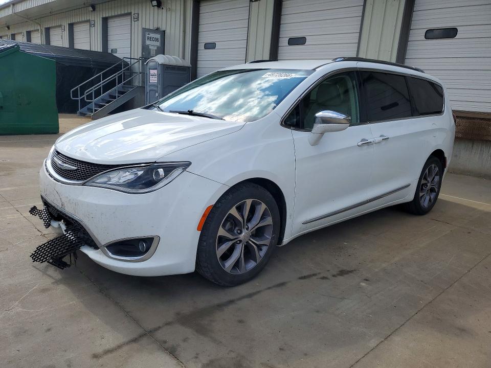 Продаж на аукціоні авто 2020 Chrysler Pacifica, vin: 2C4RC1GGXLR164681, номер лоту: 49728266