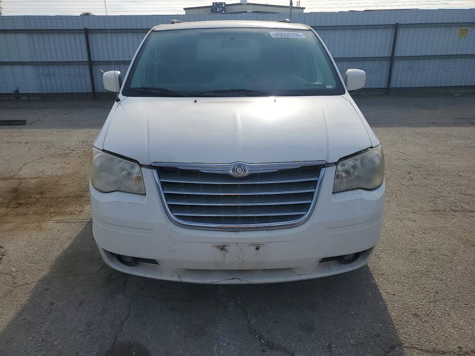 Продажа на аукционе авто 2010 Chrysler Town & Country, vin: 2A4RR5D18AR266090, номер лота: 49050396