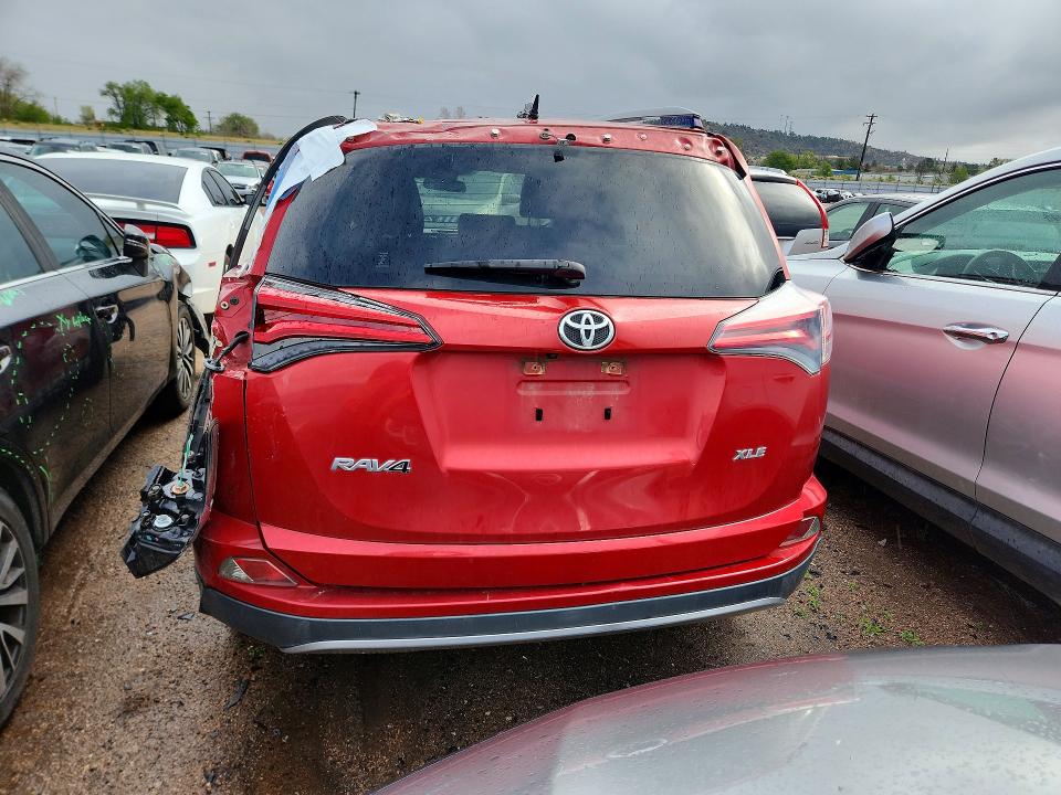 Aukcja sprzedaży 2017 Toyota Rav4, vin: JTMWFREV6HJ117976, numer aukcji: 51662636