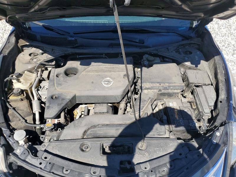2015 Nissan Altima მანქანა იყიდება აუქციონზე, vin: 1N4AL3AP3FN325025, აუქციონის ნომერი: 48985336