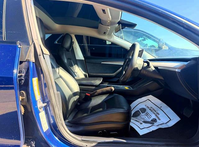 Продажа на аукционе авто 2022 Tesla Model 3, vin: 5YJ3E1EB0NF242147, номер лота: 49576686