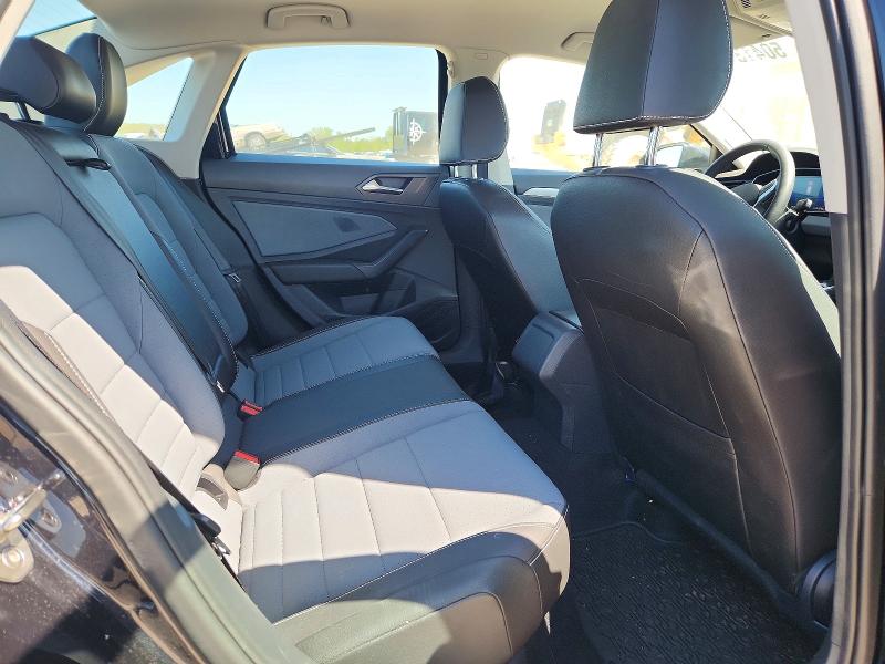 50413446 :رقم المزاد ، 3VWEX7BU9SM082429 vin ، 2025 Volkswagen Jetta مزاد بيع