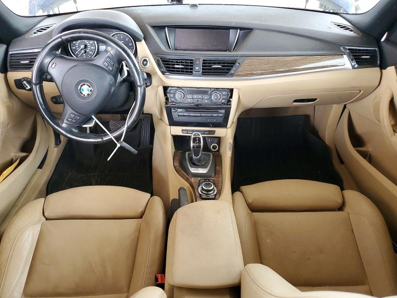 49152856 :رقم المزاد ، WBAVM1C59FV318957 vin ، 2015 Bmw X1 مزاد بيع