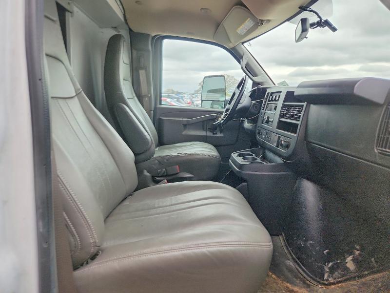 51168196 :رقم المزاد ، 1GD07RF79P1186173 vin ، 2023 Gmc Savana مزاد بيع