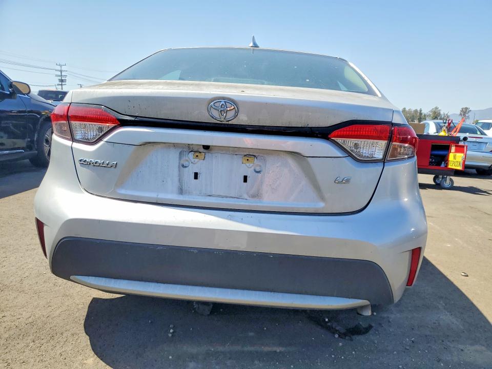 51295486 :رقم المزاد ، 5YFEPMAE1NP274467 vin ، 2022 Toyota Corolla مزاد بيع