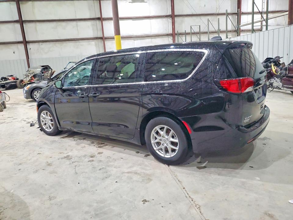 Продаж на аукціоні авто 2025 Chrysler Voyager, vin: 2C4RC1CG8SR538161, номер лоту: 51169516