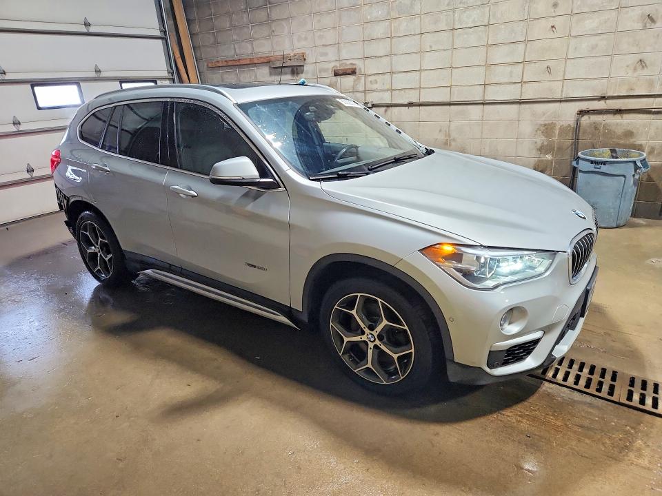 50303016 :رقم المزاد ، WBXHT3C34J5K21402 vin ، 2018 Bmw X1 مزاد بيع