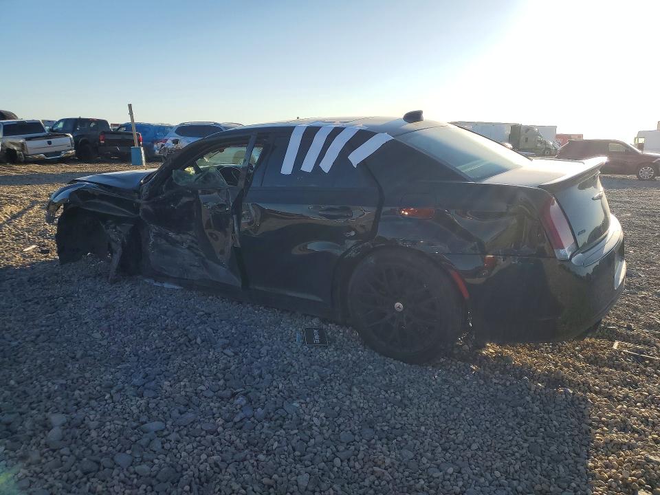 49961166 :رقم المزاد ، 2C3CCAGG9JH321193 vin ، 2018 Chrysler 300 مزاد بيع