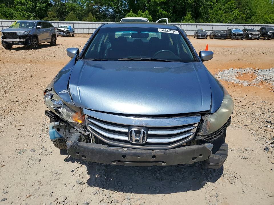 50985676 :رقم المزاد ، 1HGCP3F87BA008392 vin ، 2011 Honda Accord مزاد بيع
