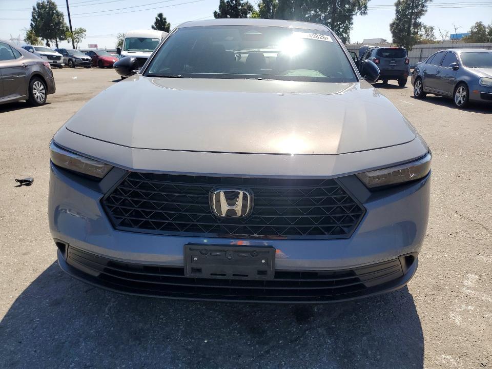 Продажа на аукционе авто 2025 Honda Accord, vin: 1HGCY2F58SA018829, номер лота: 51649826