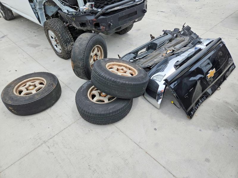 2018 Chevrolet Silverado მანქანა იყიდება აუქციონზე, vin: 1GCVKREH1JZ203575, აუქციონის ნომერი: 50649366