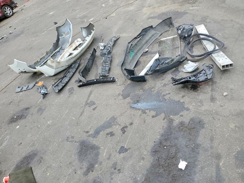 2017 Toyota Prius C მანქანა იყიდება აუქციონზე, vin: JTDKDTB3XH1598545, აუქციონის ნომერი: 51273716