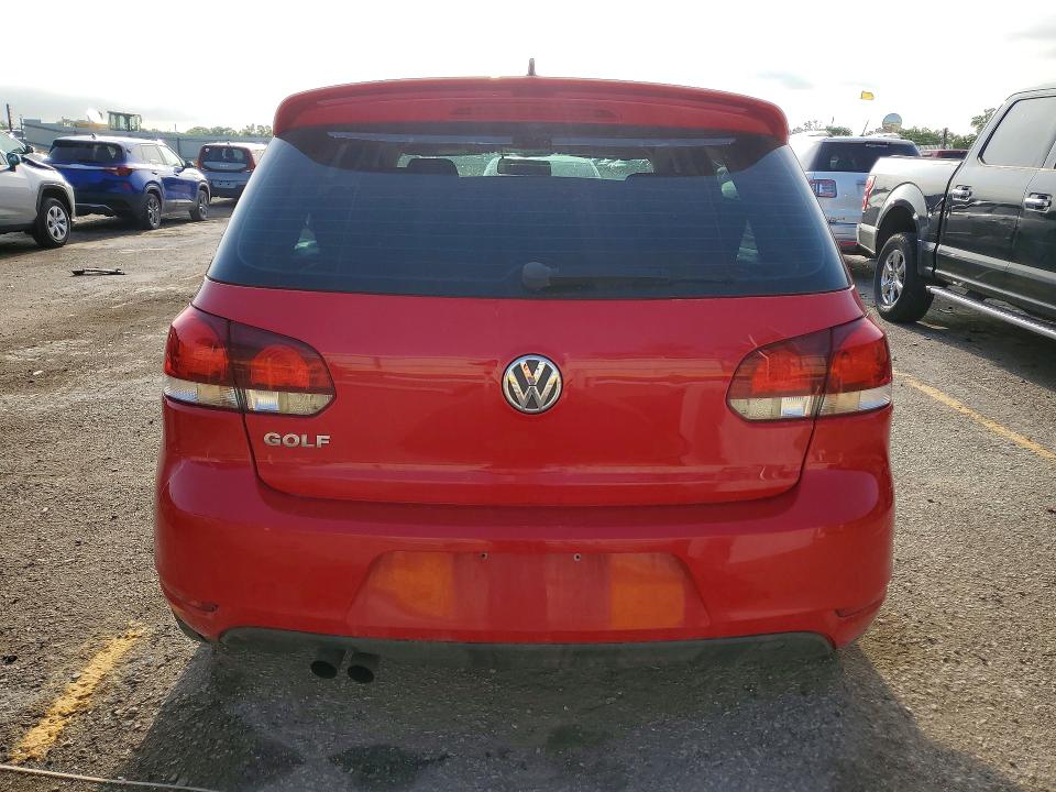 50578806 :رقم المزاد ، WVWDB7AJ0EW001374 vin ، 2014 Volkswagen Golf مزاد بيع