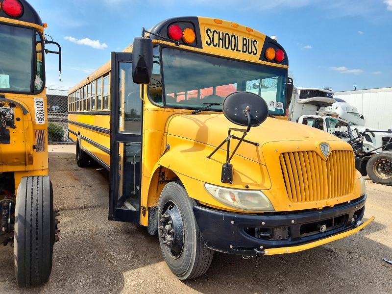 47111686 :رقم المزاد ، 4DRBUSKNXBB374801 vin ، 2011 Ic Corporation Ce Series School مزاد بيع