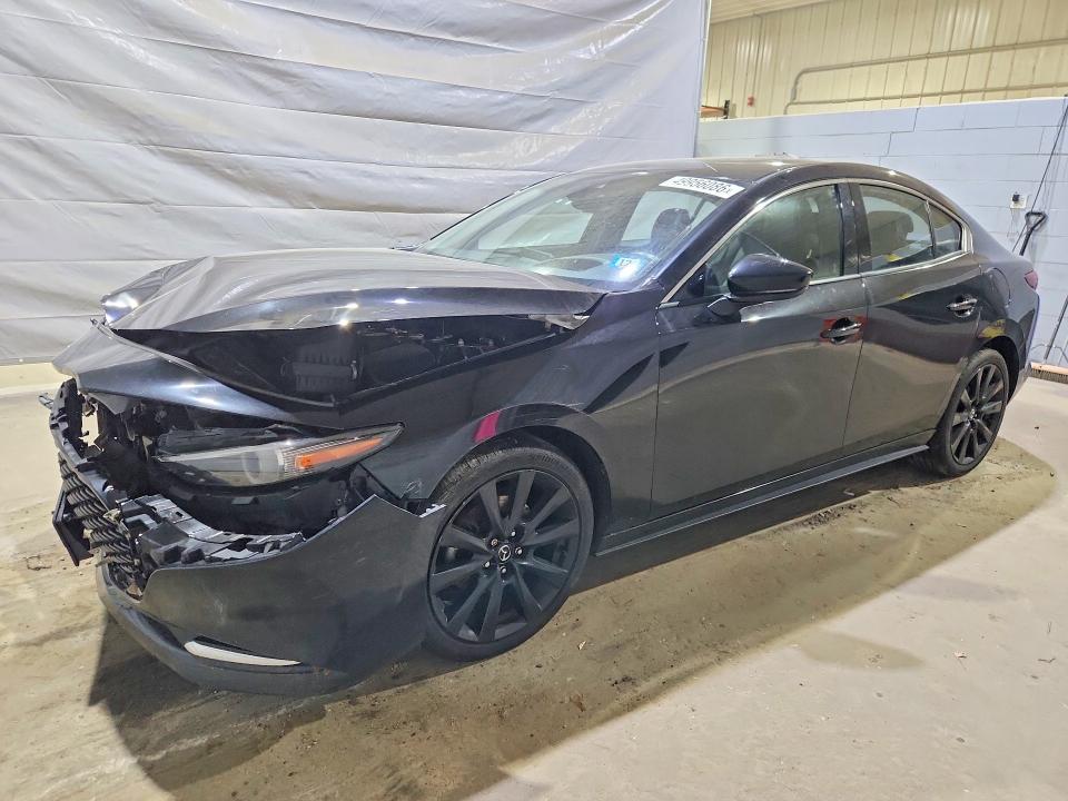 Продажа на аукционе авто 2021 Mazda 3, vin: JM1BPBAY7M1311042, номер лота: 49956086