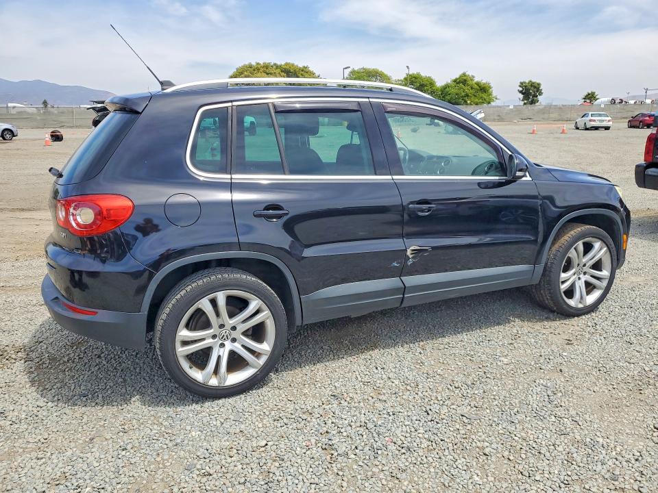 51354806 :رقم المزاد ، WVGAV7AX1BW549969 vin ، 2011 Volkswagen Tiguan مزاد بيع