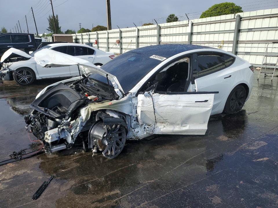 Auction sale of the 2025 Tesla Model 3, vin: 5YJ3E1EA5SF027799, lot number: 48459566
