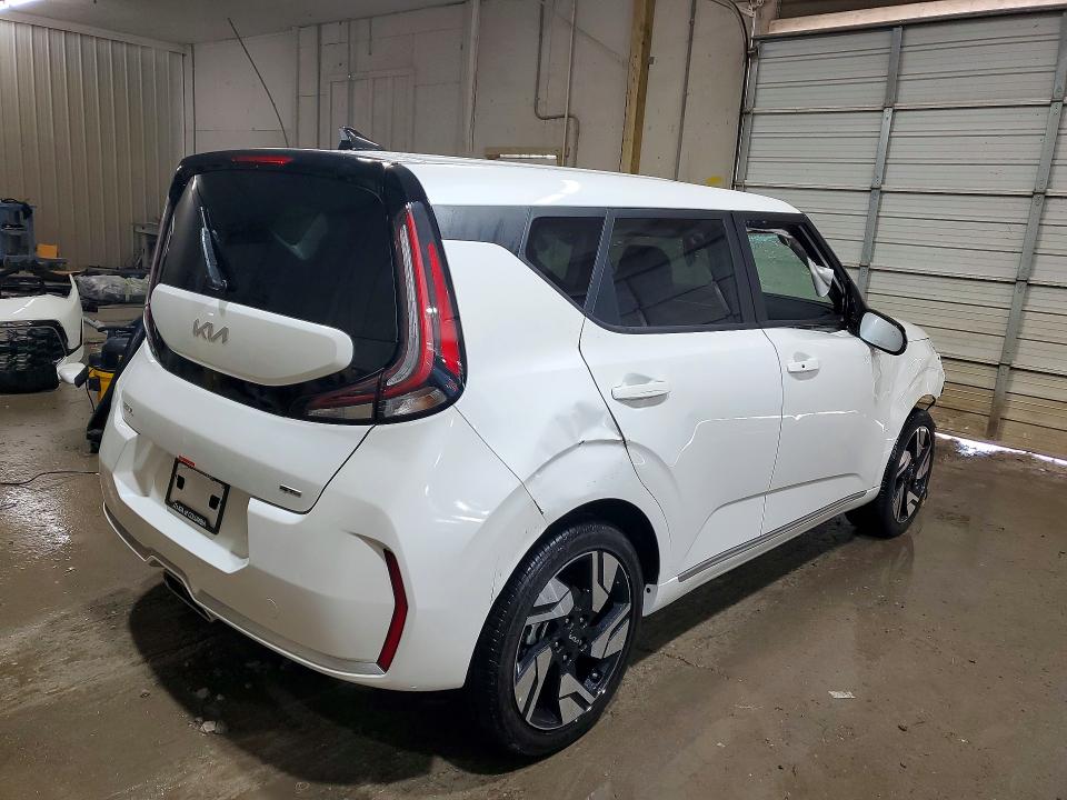 Продажа на аукционе авто 2025 Kia Soul, vin: KNDJ53AU7S7963951, номер лота: 51310996