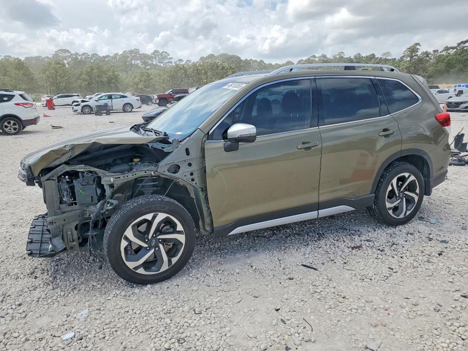 48410056 :رقم المزاد ، JF2SKARC3NH484049 vin ، 2022 Subaru Forester مزاد بيع