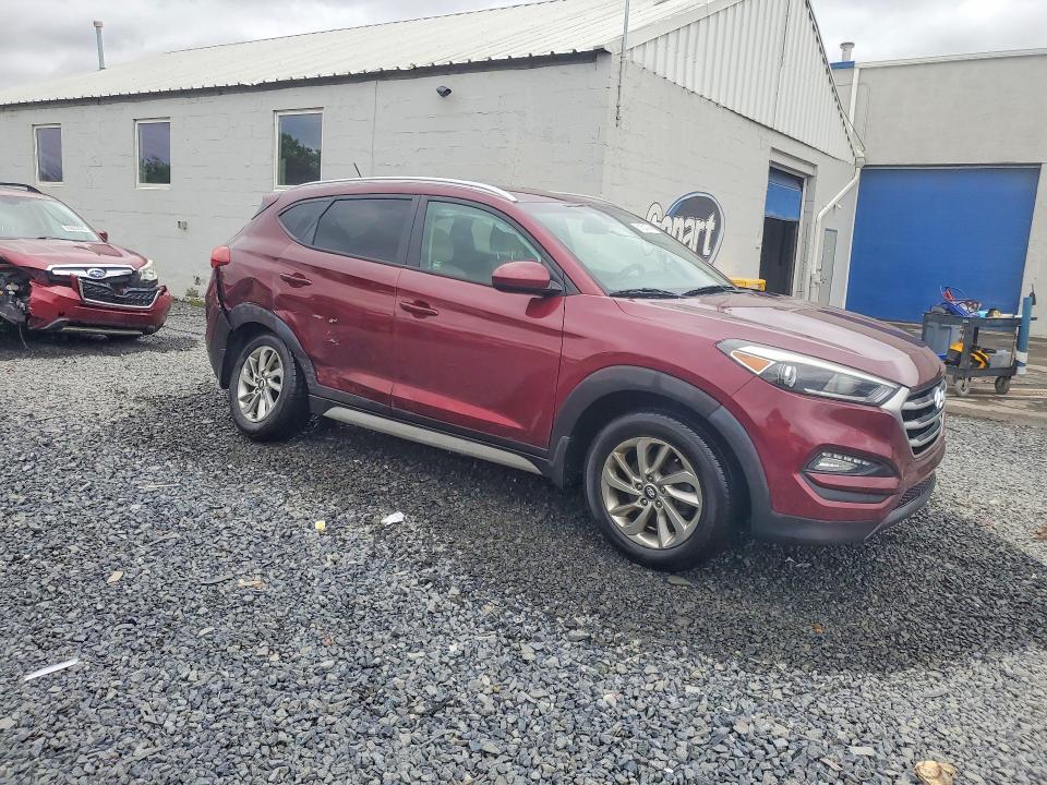51824746 :رقم المزاد ، KM8J33A43HU475236 vin ، 2017 Hyundai Tucson مزاد بيع