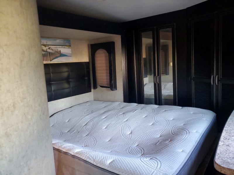 Продажа на аукционе авто 2014 Heartland Road Warri, vin: 5SFCG4232EE273357, номер лота: 47967476