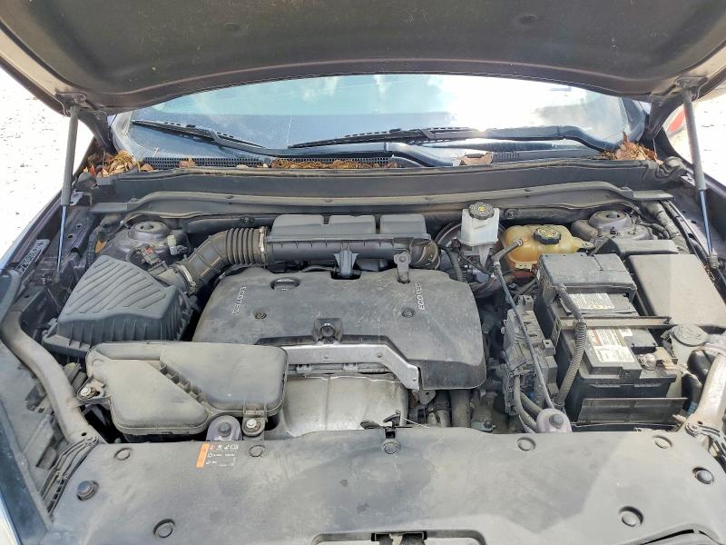 50695066 :رقم المزاد ، LRBFX1SA3JD006028 vin ، 2018 Buick Envision مزاد بيع