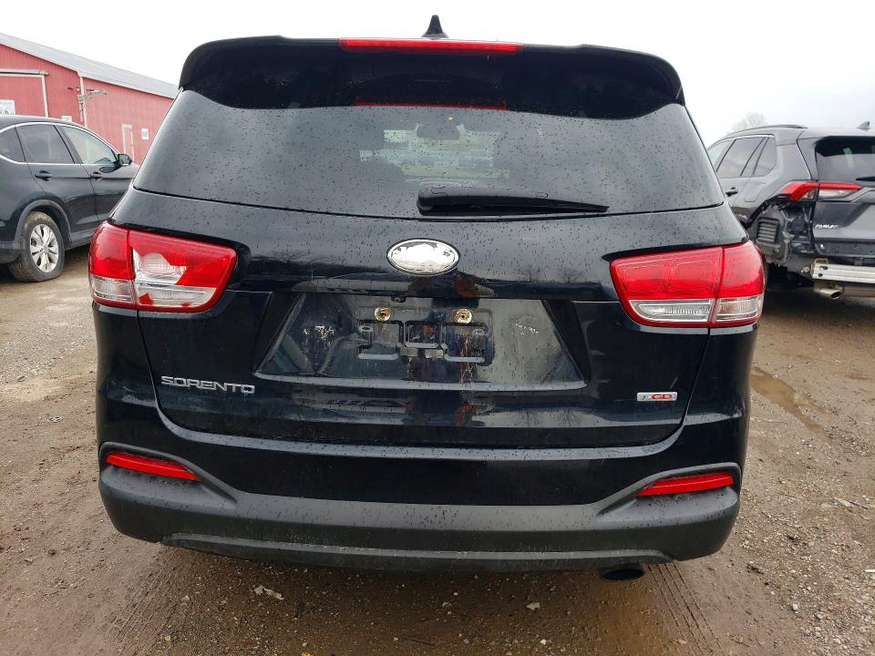 49932506 :رقم المزاد ، 5XYPGDA1XJG352507 vin ، 2018 Kia Sorento مزاد بيع