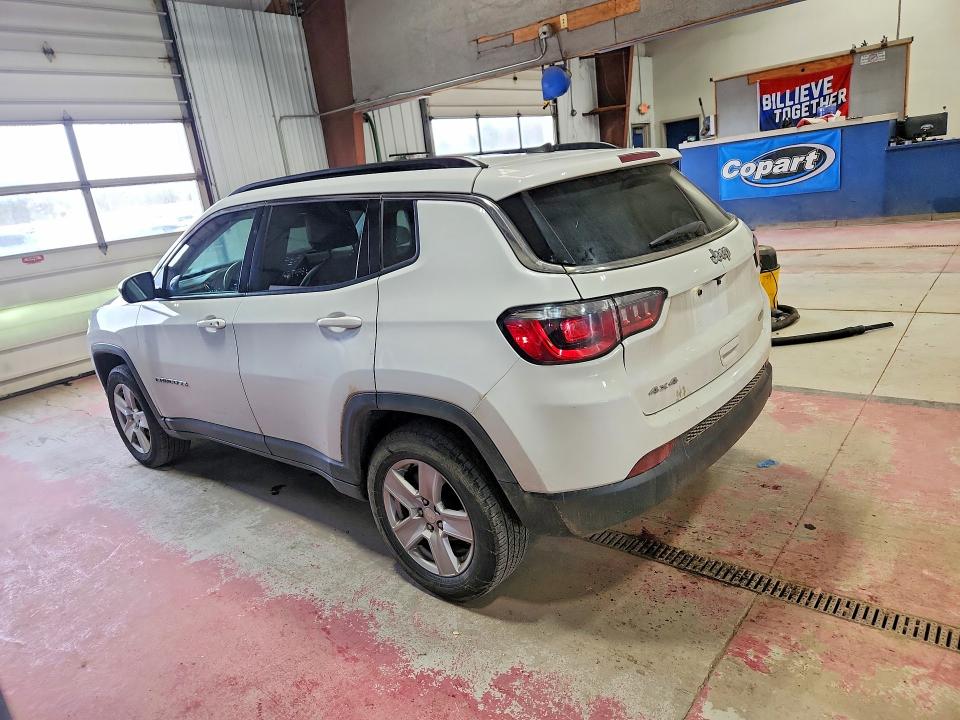 49823806 :رقم المزاد ، 3C4NJDBB4NT231373 vin ، 2022 Jeep Compass مزاد بيع